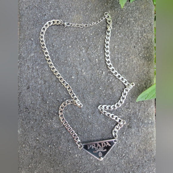 Prada Tag Plate necklace black - Picture 4 of 7